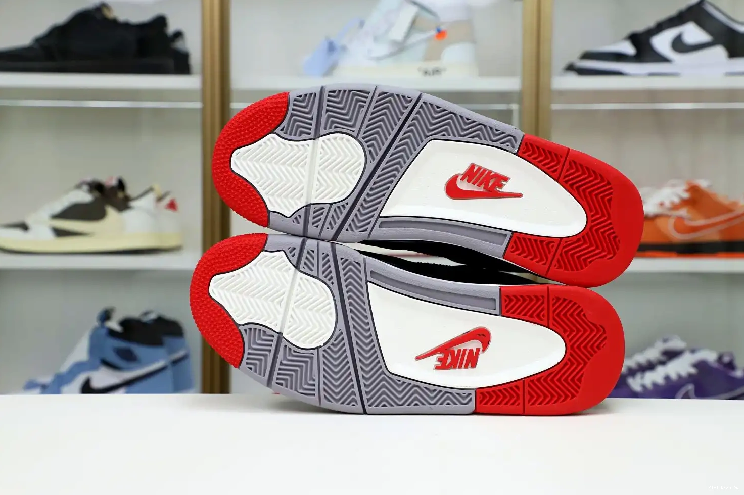 JORDAN AIR 2019 OG 'BRED' RETRO 4 Kimikick 0421